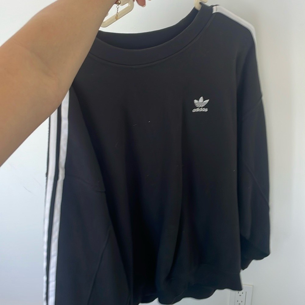 Adidas oversized sweater